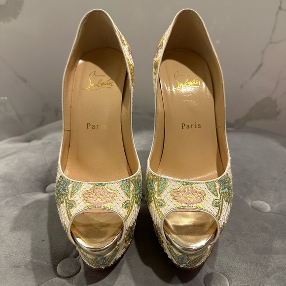 Christian Louboutin Lady Peep in python size 37 - Picture 2 of 7